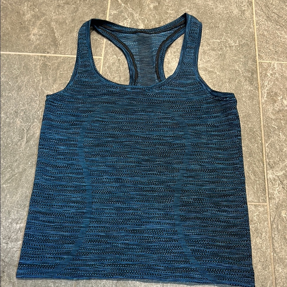 Lululemon swifty size 4, hemmed to race length, worn once
